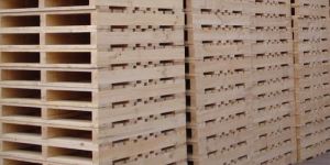 Pine Wood Pallets