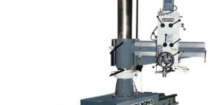 Travelling Type Radial Drilling Machine