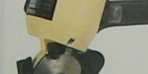 Cloth Cutting Machine