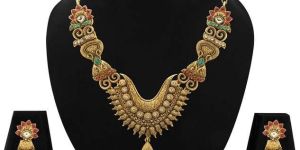 Zaveri Pearls Rajwada Antique Necklace Set