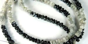 Black & White Color Rough Diamond Beads Necklace