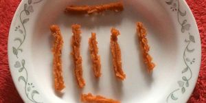 Kutchi Vadagam with Red Chilly