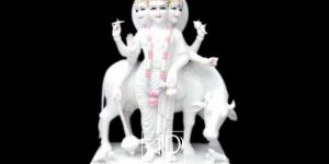 Marble Dattatrey Statue