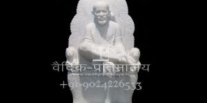 Shirdi Sai Baba Statue