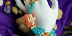 Designer Pearl Bracelet