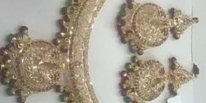 Jadau Necklace Set