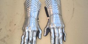 Medieval Gauntlets