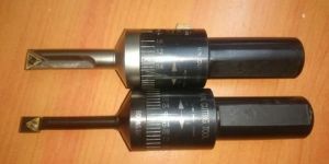 FINE BORING BAR WITH ECCENTRIC CONCET