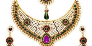 Metallic Necklace Set