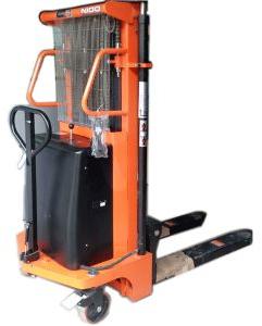 Nido Semi Electric Stacker