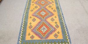 3 X 3 Ft Wool Carpets