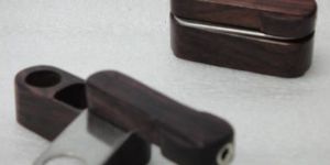 Wooden Smoking Monkey Pipe