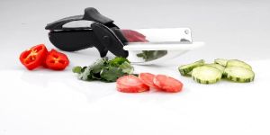 2 in 1 Clever Cutter with Chopping Board