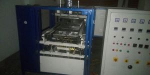 Automatic High Speed Vacuume Forming Machine