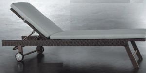 Garden Rattan Pool Side Lounger