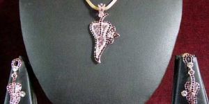 Imitation Pendant Set