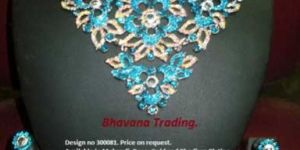 Western Necklace Set