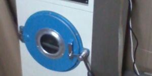 Vaccum Oven With Cooling System