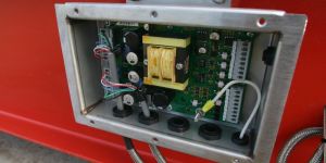 JUNCTION BOX WITH CORNER