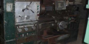 All Geaed Lathe Machine Snb 400 X 1000