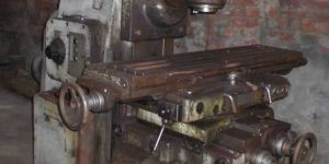 Universal Milling Machine Fus-32