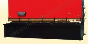 Hydraulic Shearing Machine