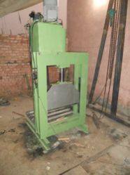 Hydraulic Rubber Bale Cutter