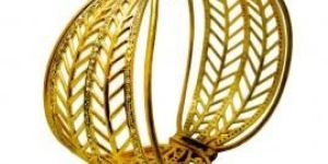 Green Onyx and White Cz Silver Bangle