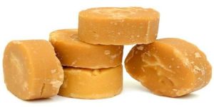 Round Jaggery