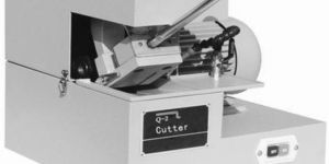 Specimen Cutting Machine