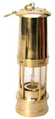 Classically Styled Anchor Lamp