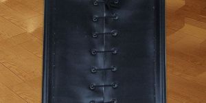 Small Buttons Dressing Frame