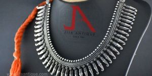 NVN-003 Vin Necklace