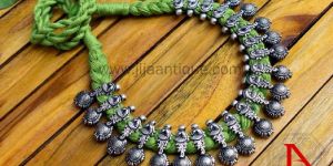 TMTCN-001 Thread Necklace Set
