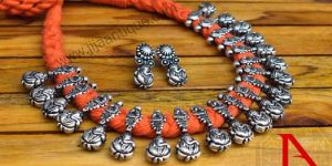 TMTCN-003 Thread Necklace Set