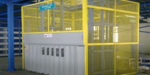 Hydraulic Goods Lifts