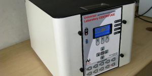 Microprocessor Based Laboratory Centrifuge