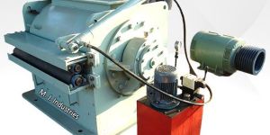 Hosiery Knife Cutting Machine