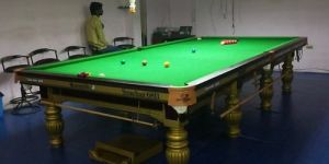 Shender Snooker Table