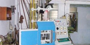 Vertical Injection with Horizontal Clamping Machines