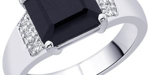 Silver Square Black Stone Zircon Uncouth Style Ring