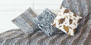 Cushion Cover & Throws