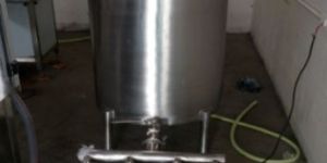 Milk Feeder Tank