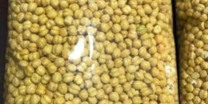 Whole Roasted Gram without Skin