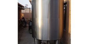 Stainless Steel Insulated Storage Tanks