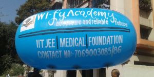 Cupsule Shape Sky Balloon