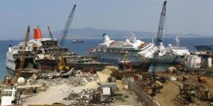 Old Ship Materials Machinery Parts