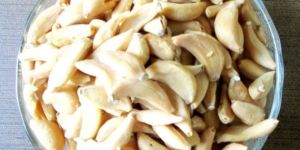 Dehydrated Garlic Flakes