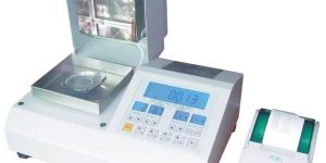 Moisture Analyzer