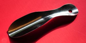 Shoe Horn